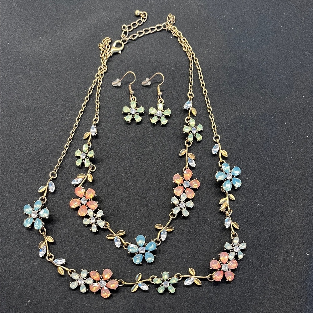 Antique Vintage Jewelry Necklace and Earrings